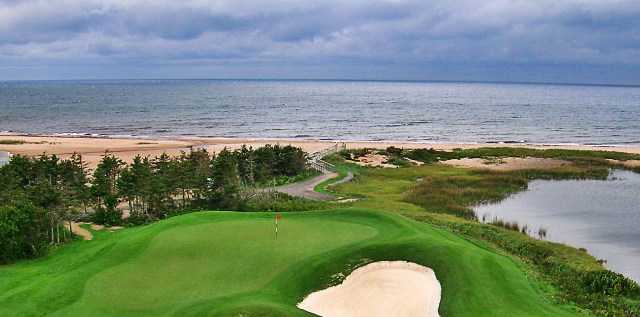 Golf Vacation at Rodd resort with an oceanview